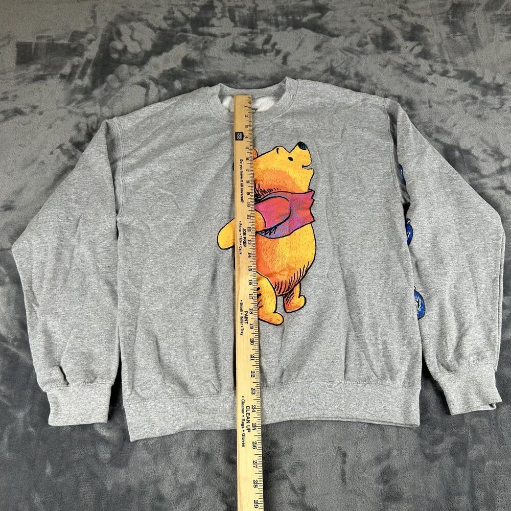 Disney Winnie The Pooh Sweater Womens Medium Crewneck Gray Honey Pots Sleeve - Picture 2 of 6